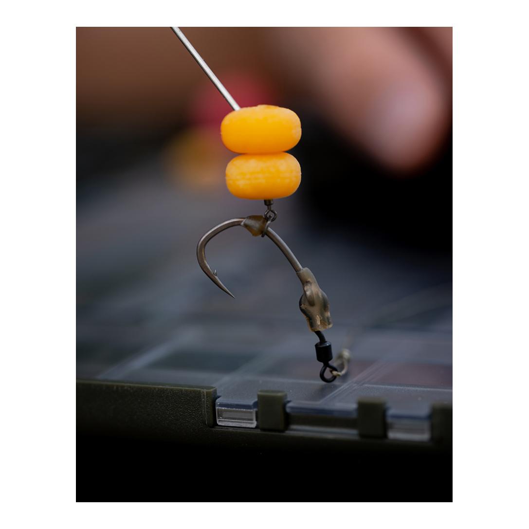 FOX Rage Edges Armapoint Super Wide Gape (inturned eye) - Size 6
